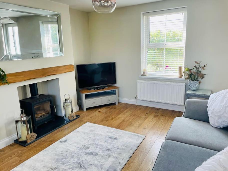 Entire 2 Bed Cottage - Llangwm Llangwm  Dış mekan fotoğraf